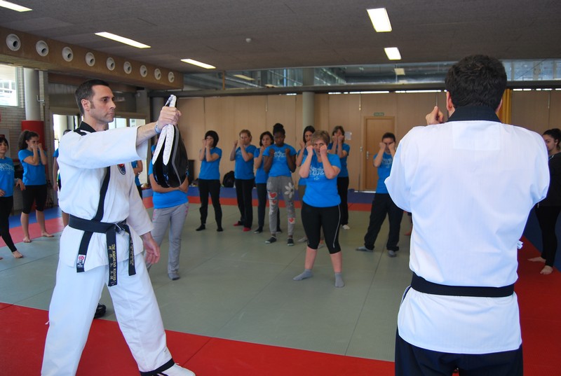Éxito de la Jornada "Deporte y Mujer"